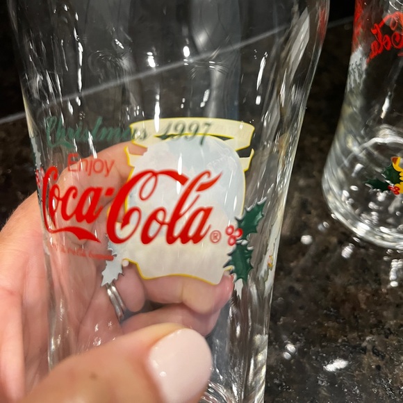 Enjoy Coca Cola Happy Holidays 1997 Glass drinking glass, Santa - Picture 9 of 10